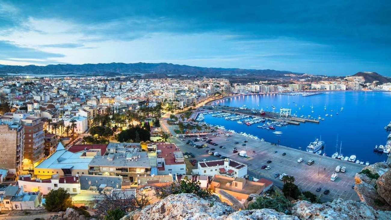 Clauadris Home Ideal Para Familias Águilas Εξωτερικό φωτογραφία